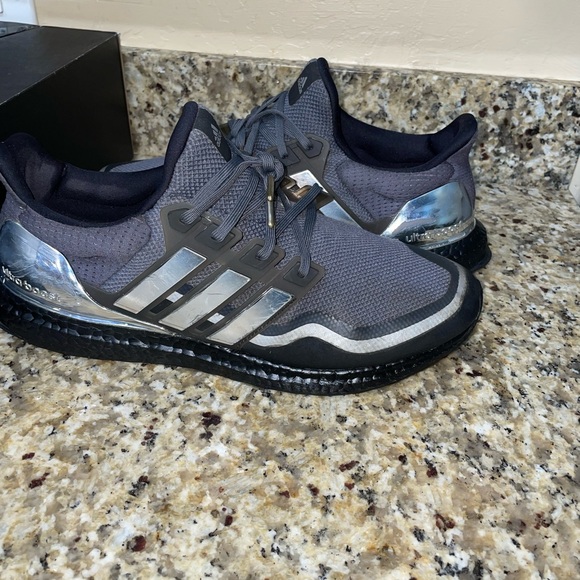 Adidas ultra boost - Picture 3 of 8